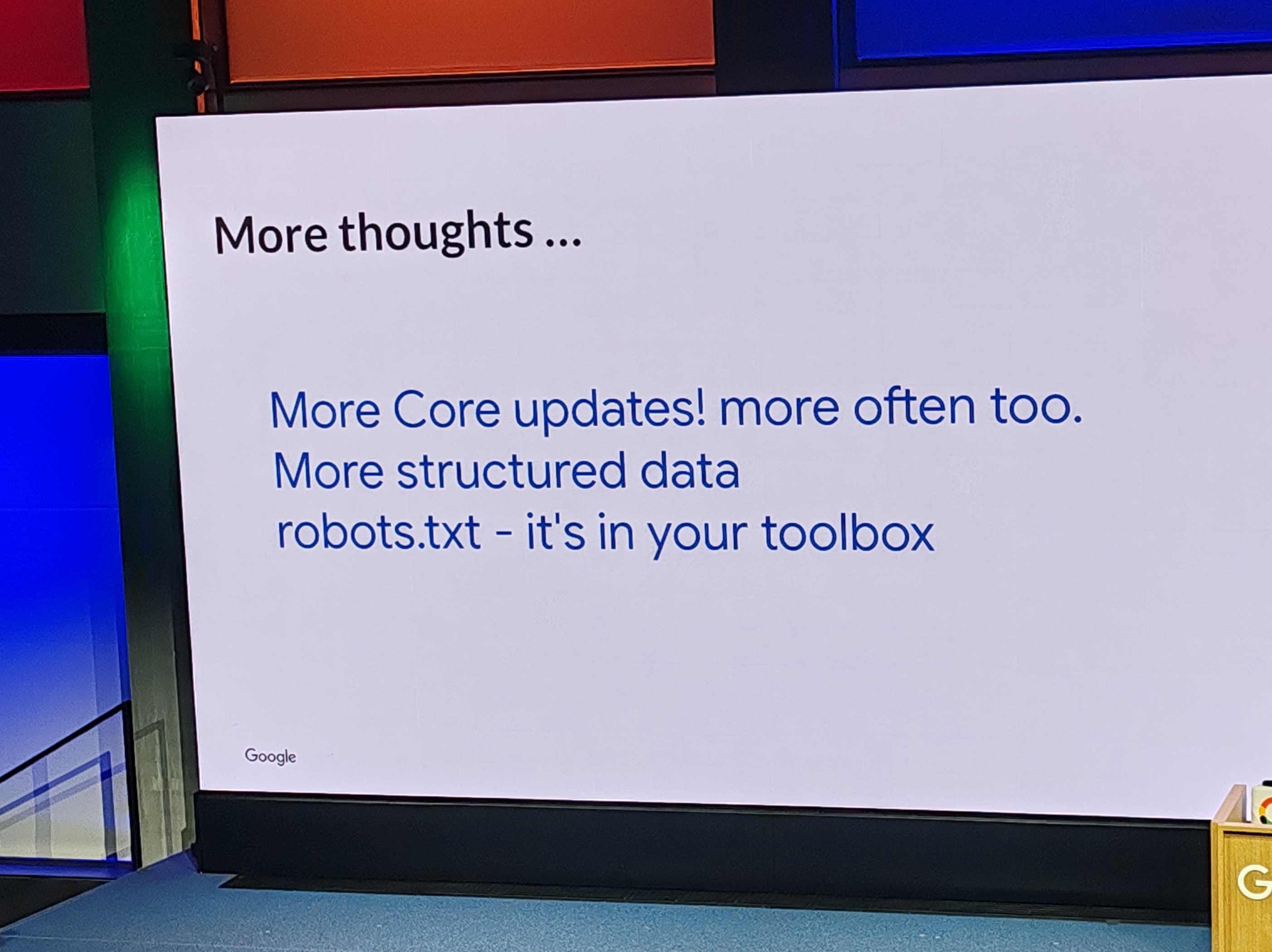 Google: mehr Core Updates, auf robots.txt achten, strukturierte Daten testen. Google Search Central Zürich